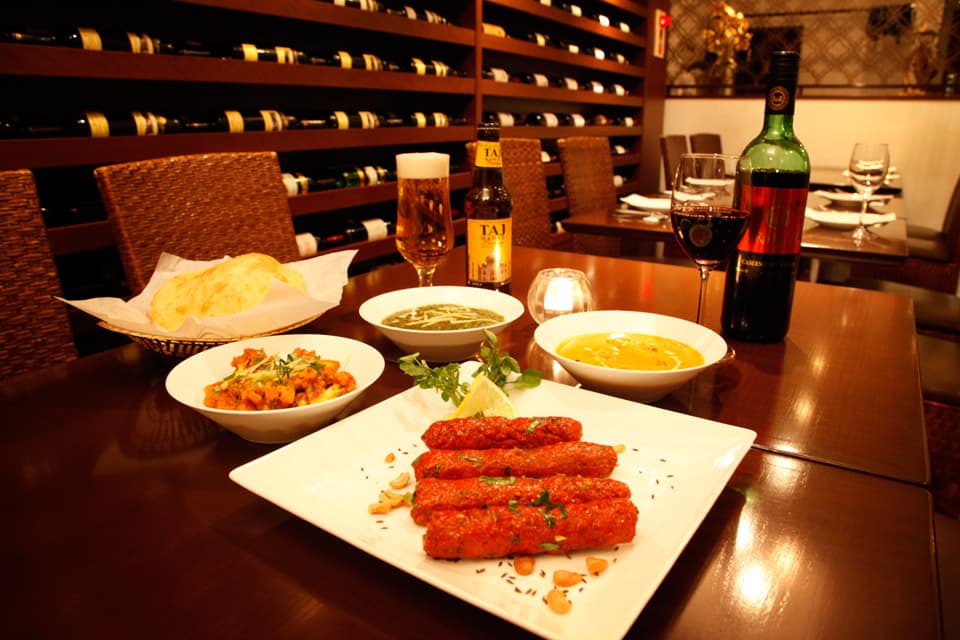 Indian Curry Dinner & Drinks @ Ghoongroo Omotesando — 1